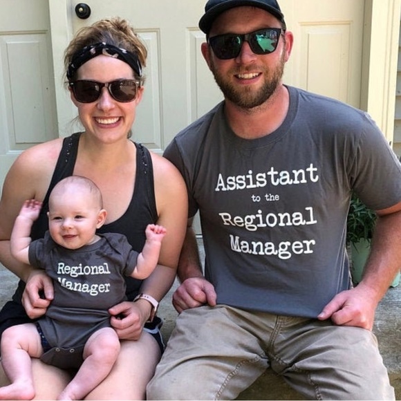 NEW The Office Dunder Mifflin Assistant To The Regional Manager Set - Picture 2 of 5